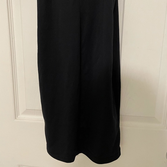 Zara fitted dress with side waist cut out - Picture 11 of 13